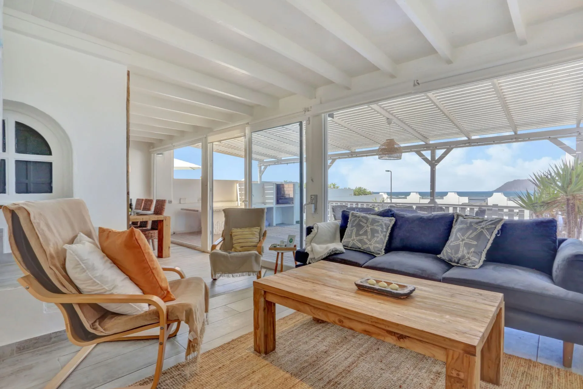 Casa Granado, primera línea de playa en Corralejo - foto 8