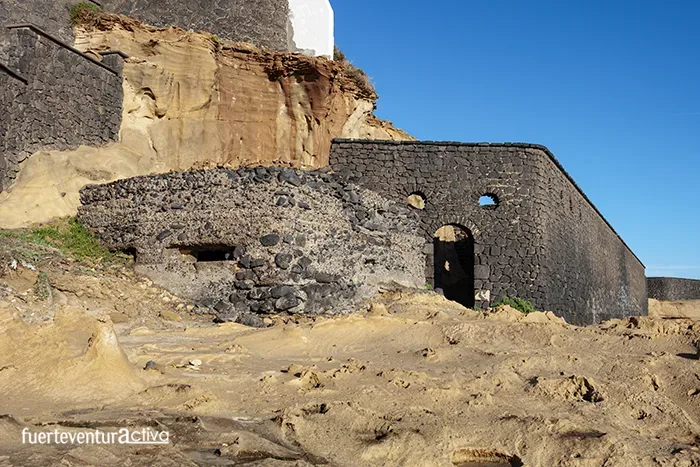 Bunker en playa Blanca